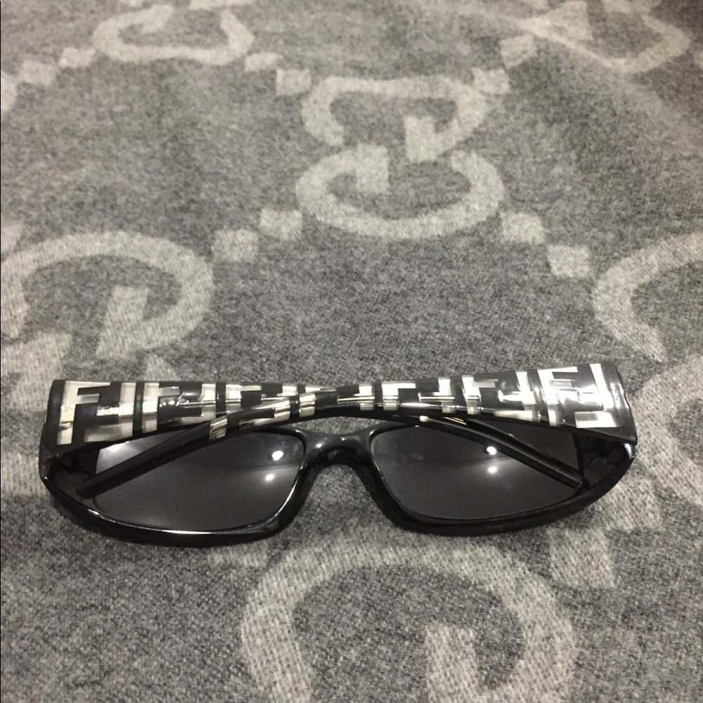 Sold.  AUTHENTIC FENDI FF SHADES SUNGLASSES